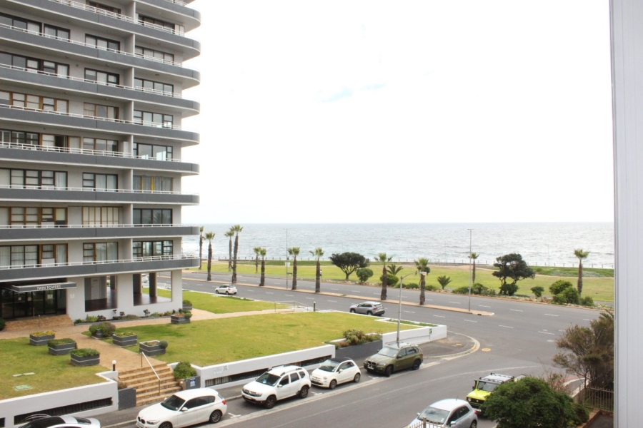 To Let 1 Bedroom Property for Rent in Three Anchor Bay Western Cape